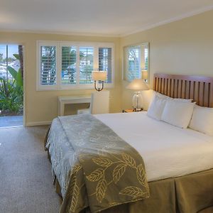 Standard Zimmer mit Kingsize-Bett